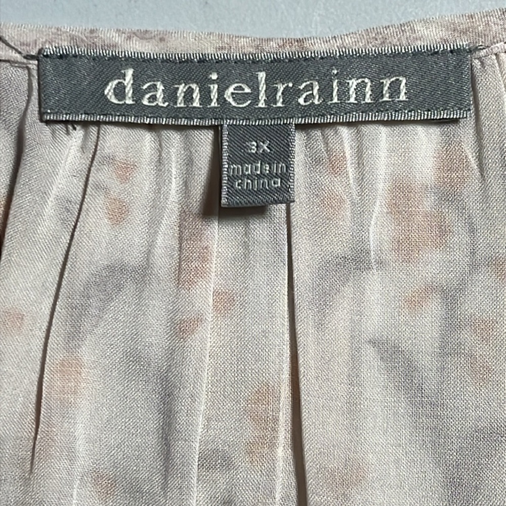 DANIEL RAINN Short Sleeve Border Print
Popover TopFloral Boho Blouse 3XL - Picture 7 of 11